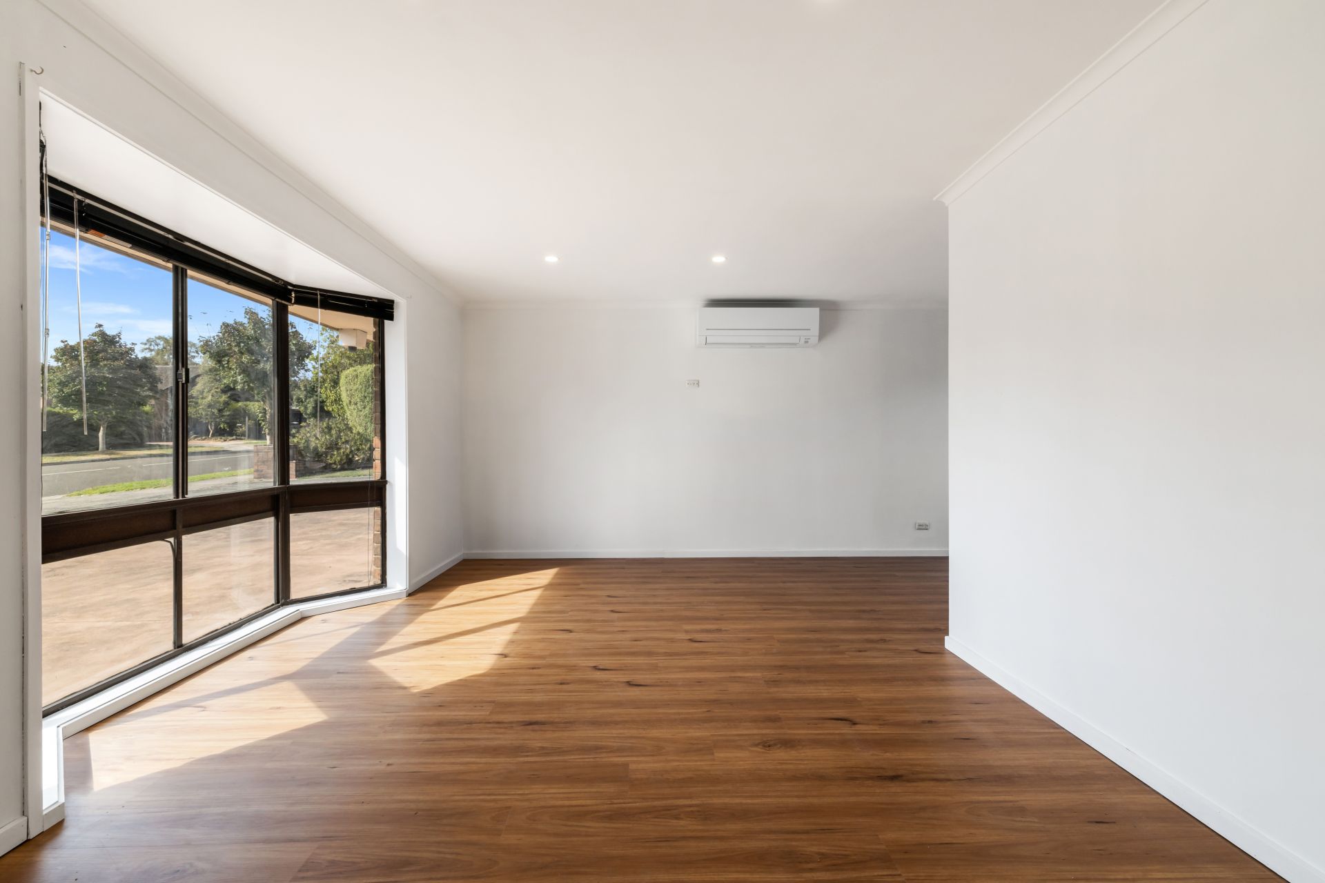 Just Renovated & Ready to Move In – Spacious 3 Bedroom Home!