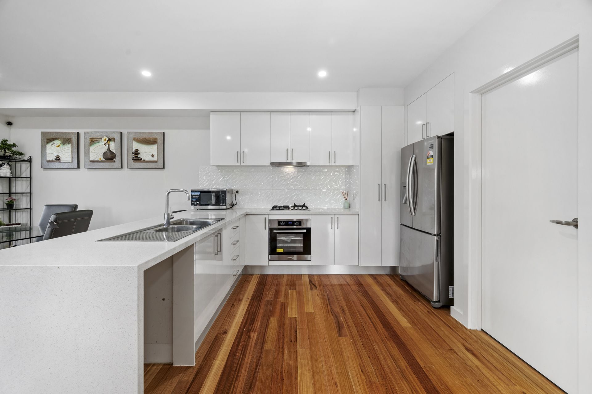 LOW MAINTENANCE LIVING IN A GREAT LOCATION