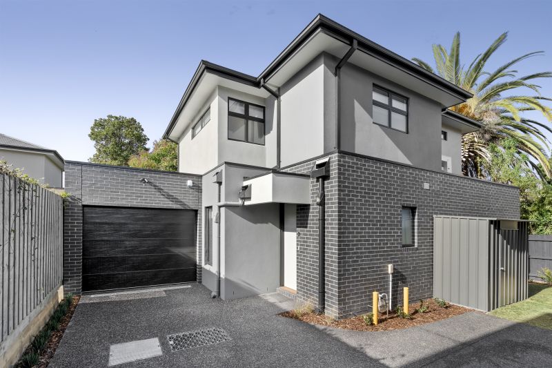 Brand New Modern Townhouse in Camberwell!