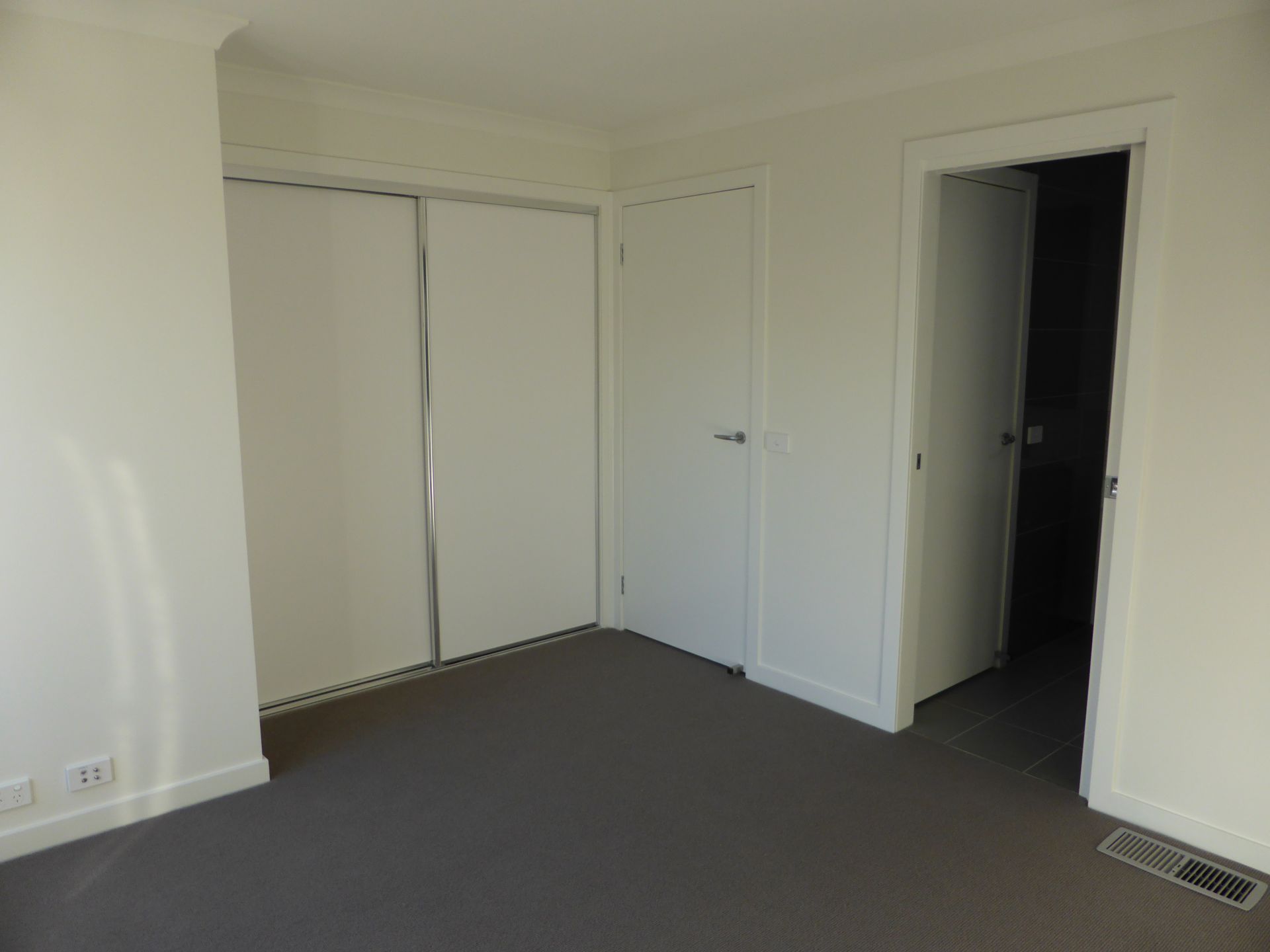 Stylish Brand New Townhouse