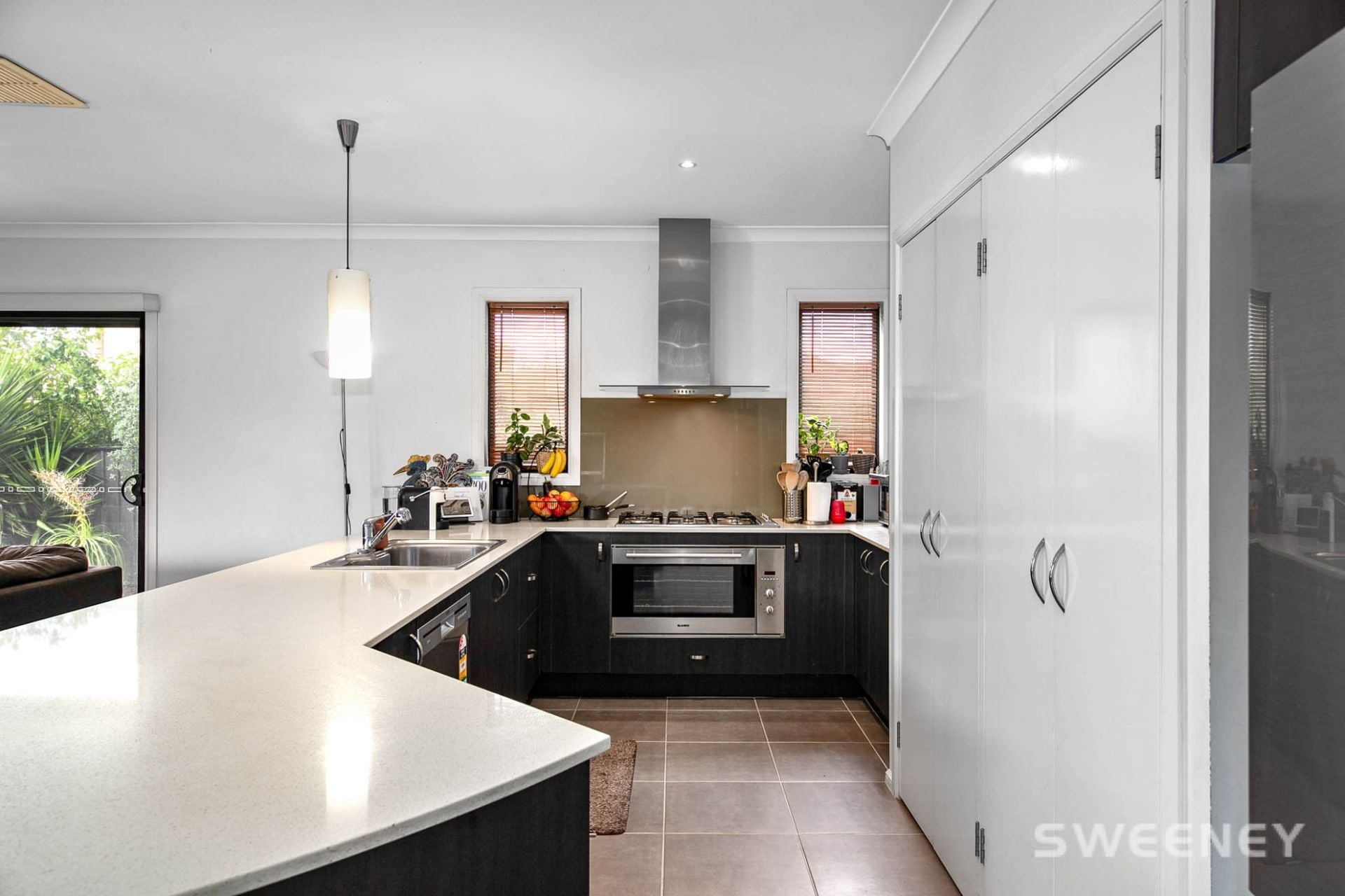 12 Villiers Drive, Point Cook - Thumbnail 4