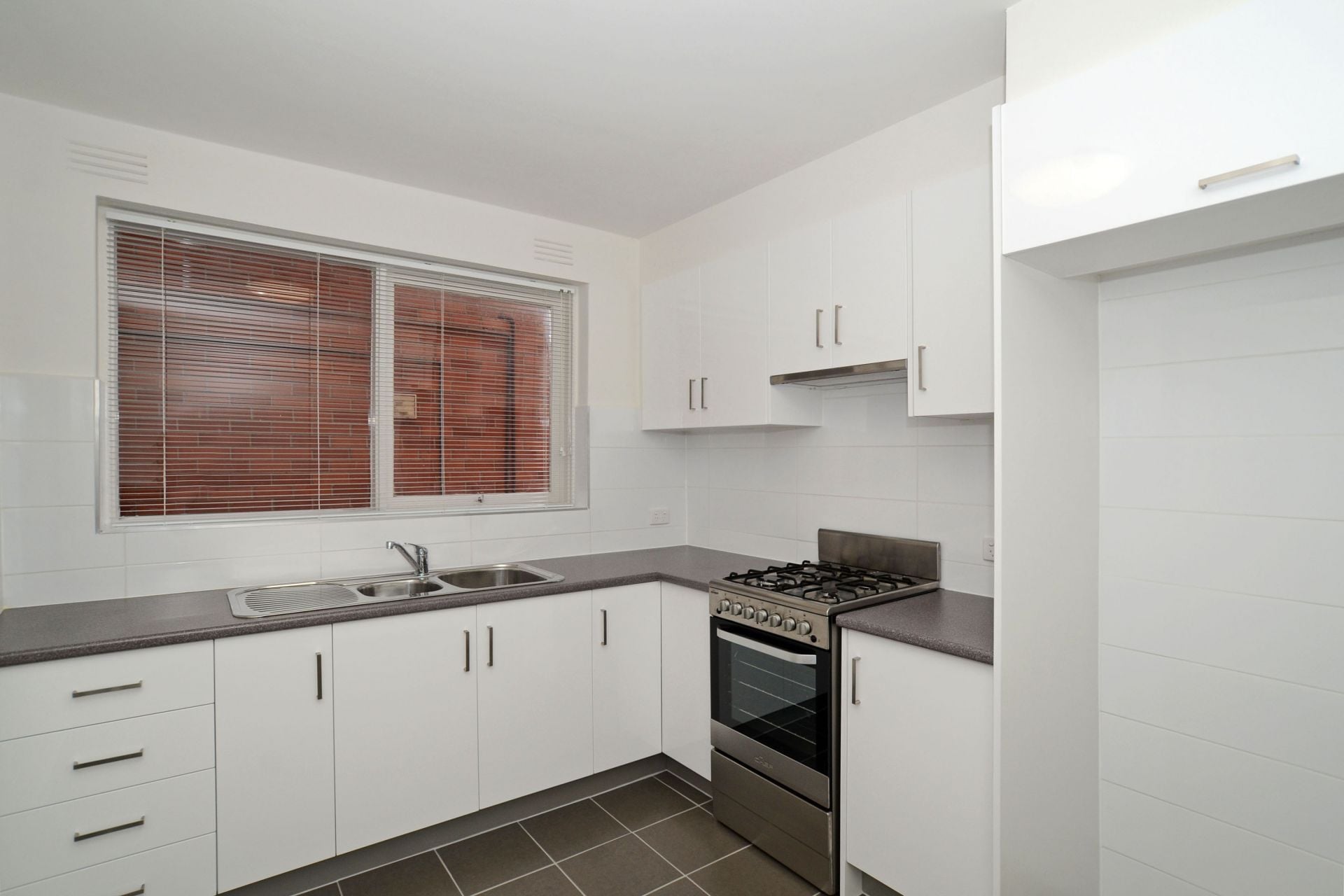 Renovated Bight Apartment