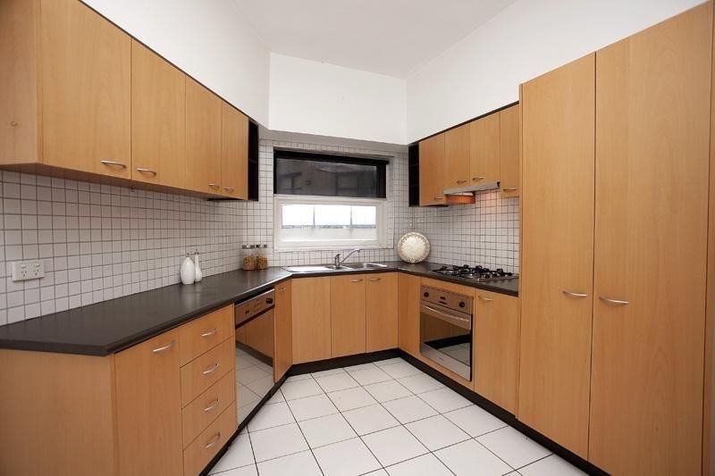2/1 Ormond Esplanade, Elwood - Thumbnail 5