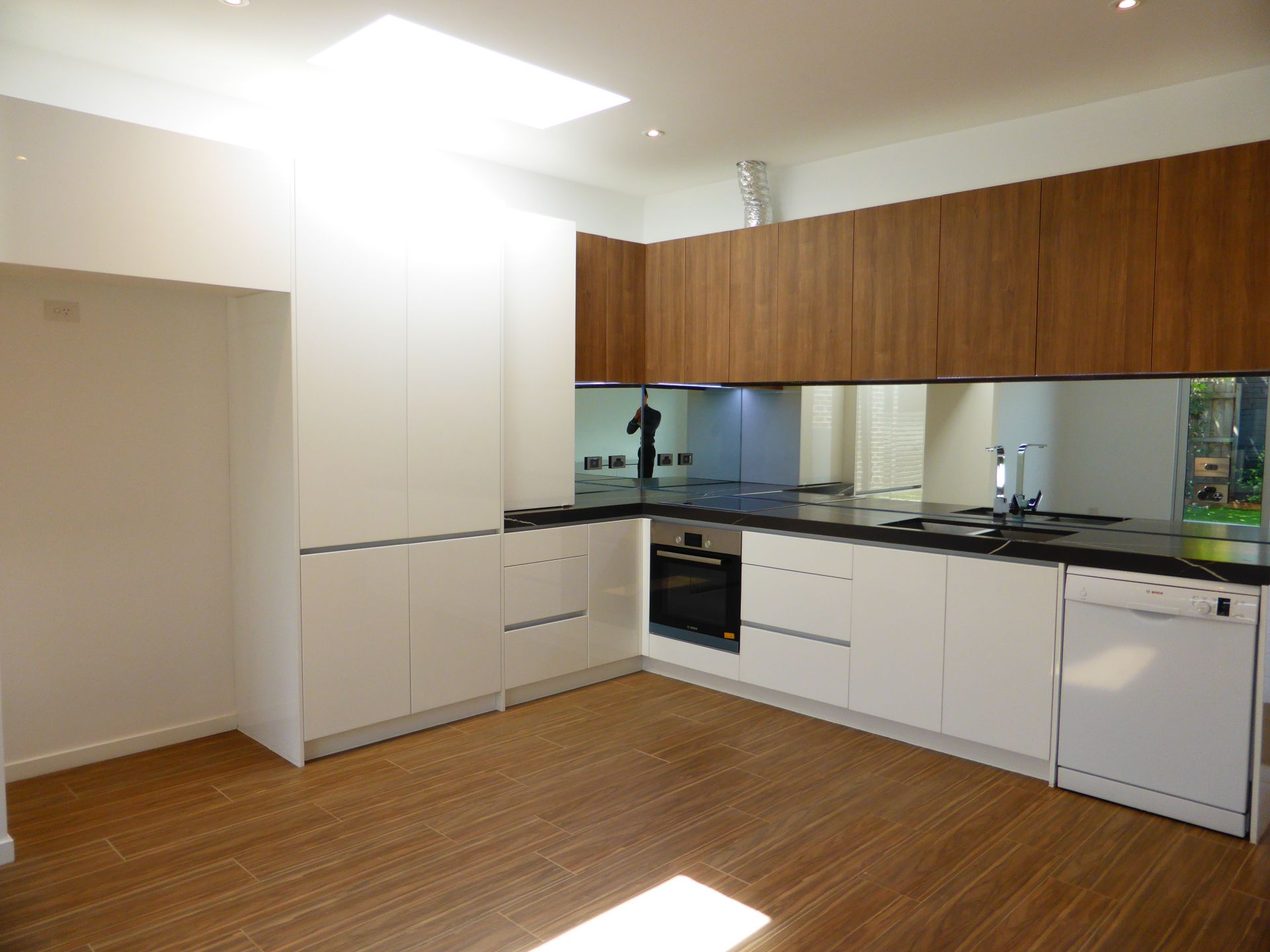 Brand New Townhouse With A Contemporary Design In A Prime location!