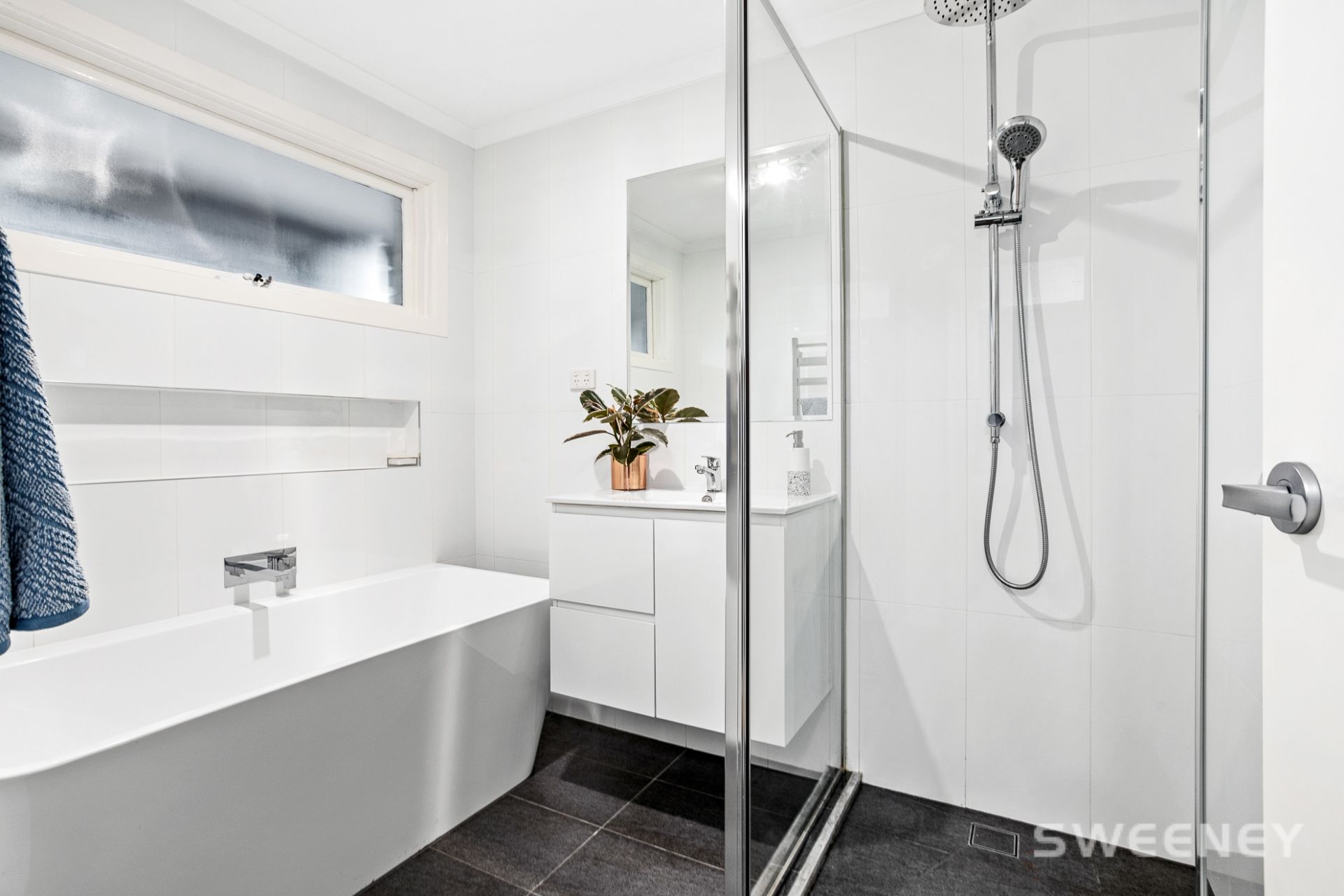 9 Scherman Drive, Altona Meadows - Thumbnail 7
