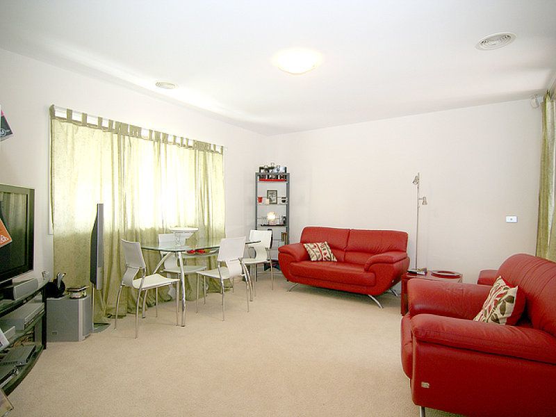 8 Cordia Place, Rivett - Thumbnail 4