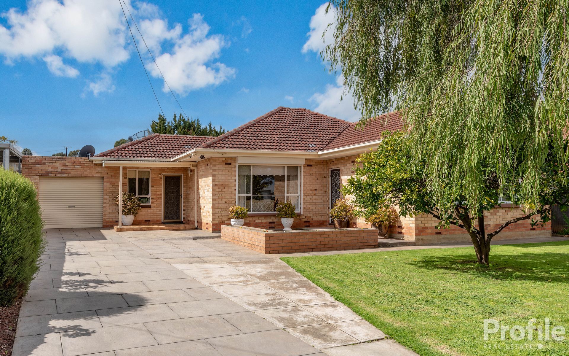 Real Estate For Sale 7 Teak Street Campbelltown , SA