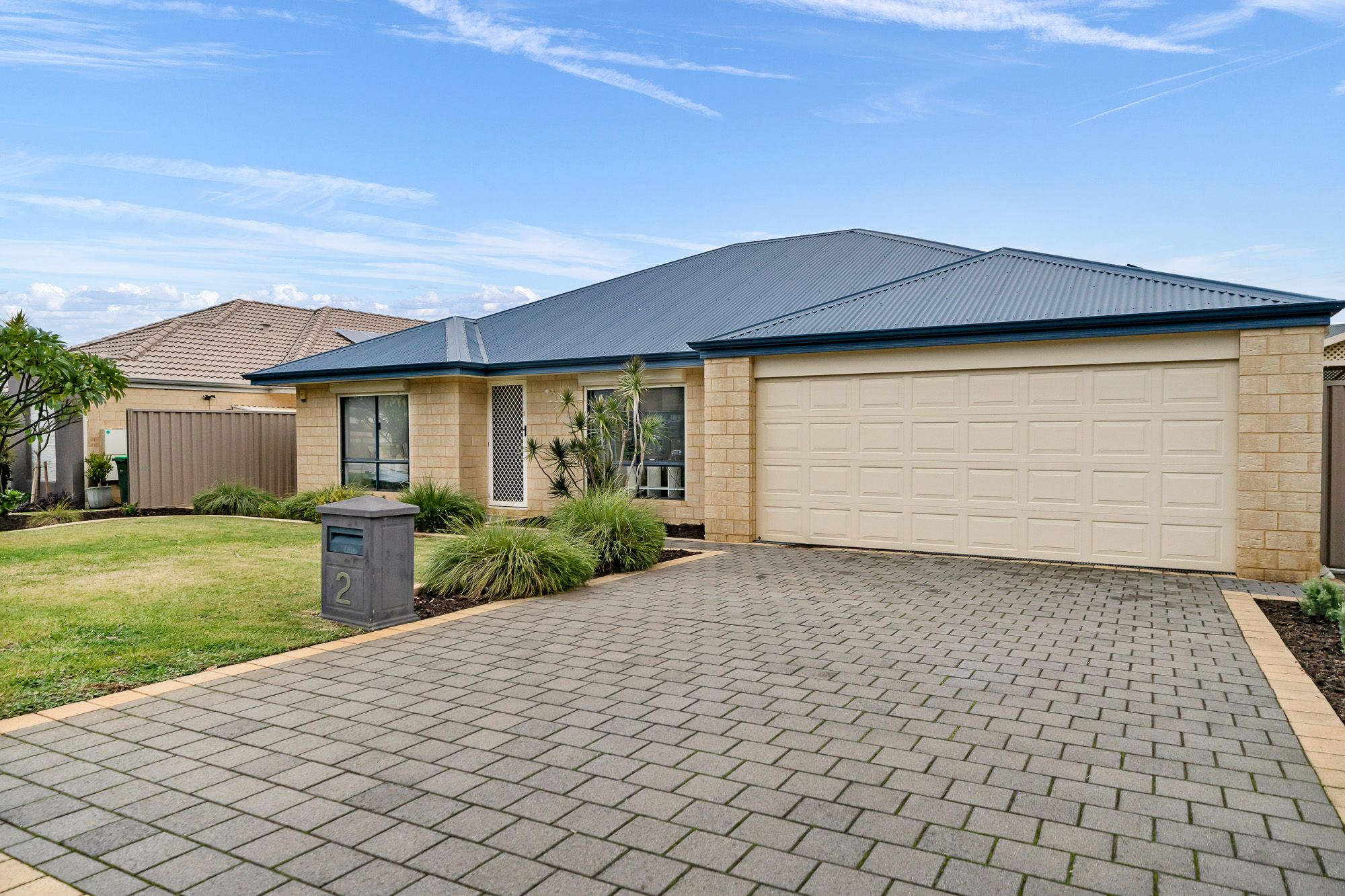 2 Bain Square, Forrestfield