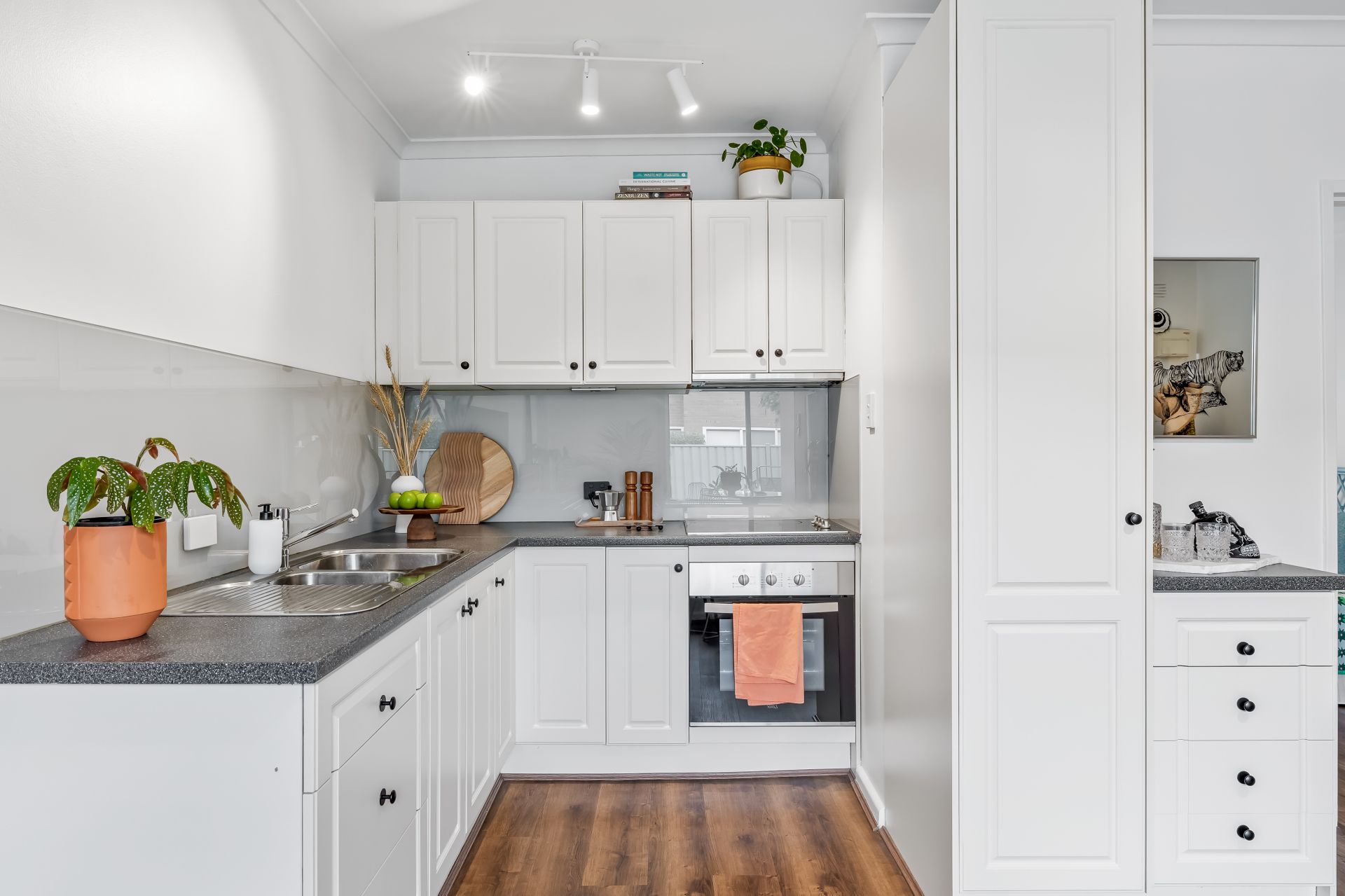 6/9 Kemp Street, Thornbury - Thumbnail 3