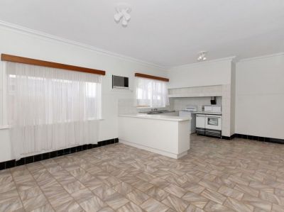 12 Hubble Street, East Fremantle