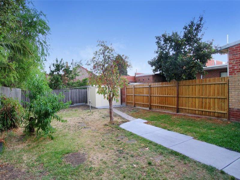 Beautiful Home Close To Everything!
