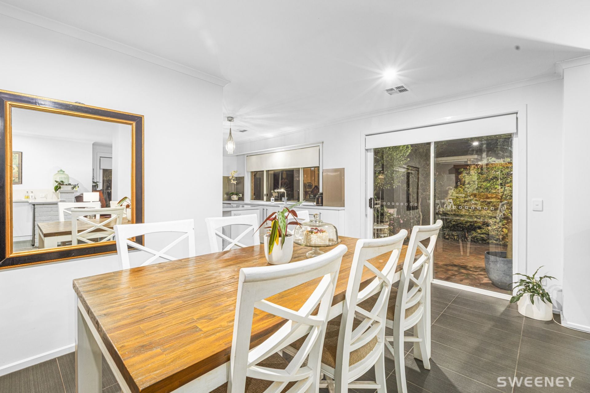 72 Tatman Drive, Altona Meadows - Thumbnail 4