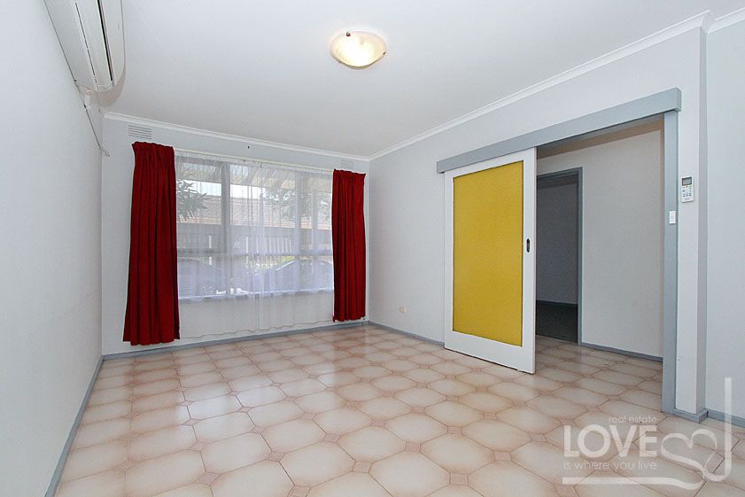 Renovated beauty waiting for you to move in!