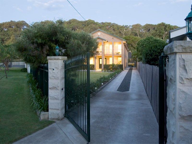 19 Iluka Road PALM BEACH NSW, Palm Beach - Thumbnail 3