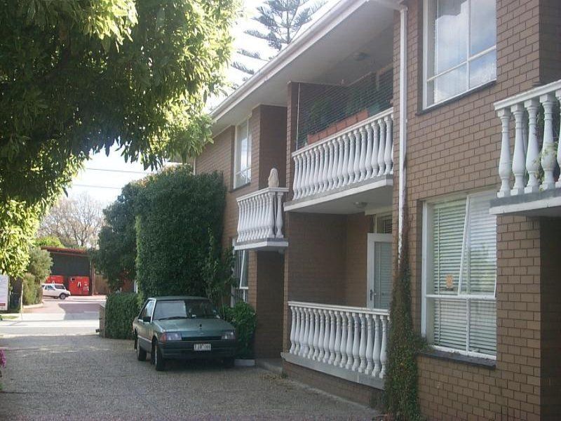 4/70 Droop Street, Footscray - Thumbnail 2