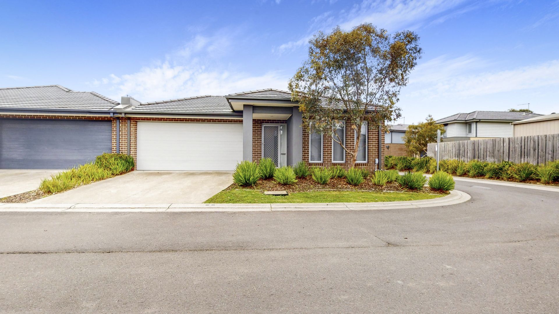 6 Drive, Somerville OBrien Real Estate