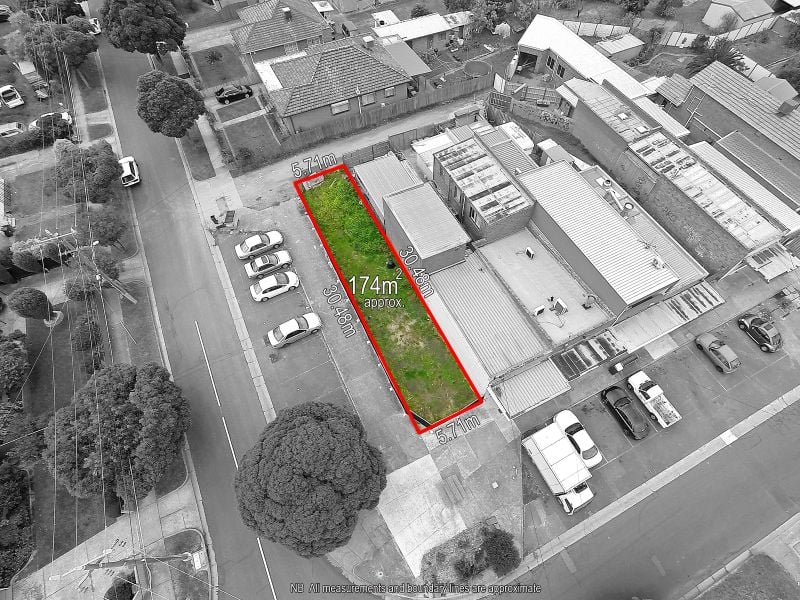 22 Carson Street, Reservoir