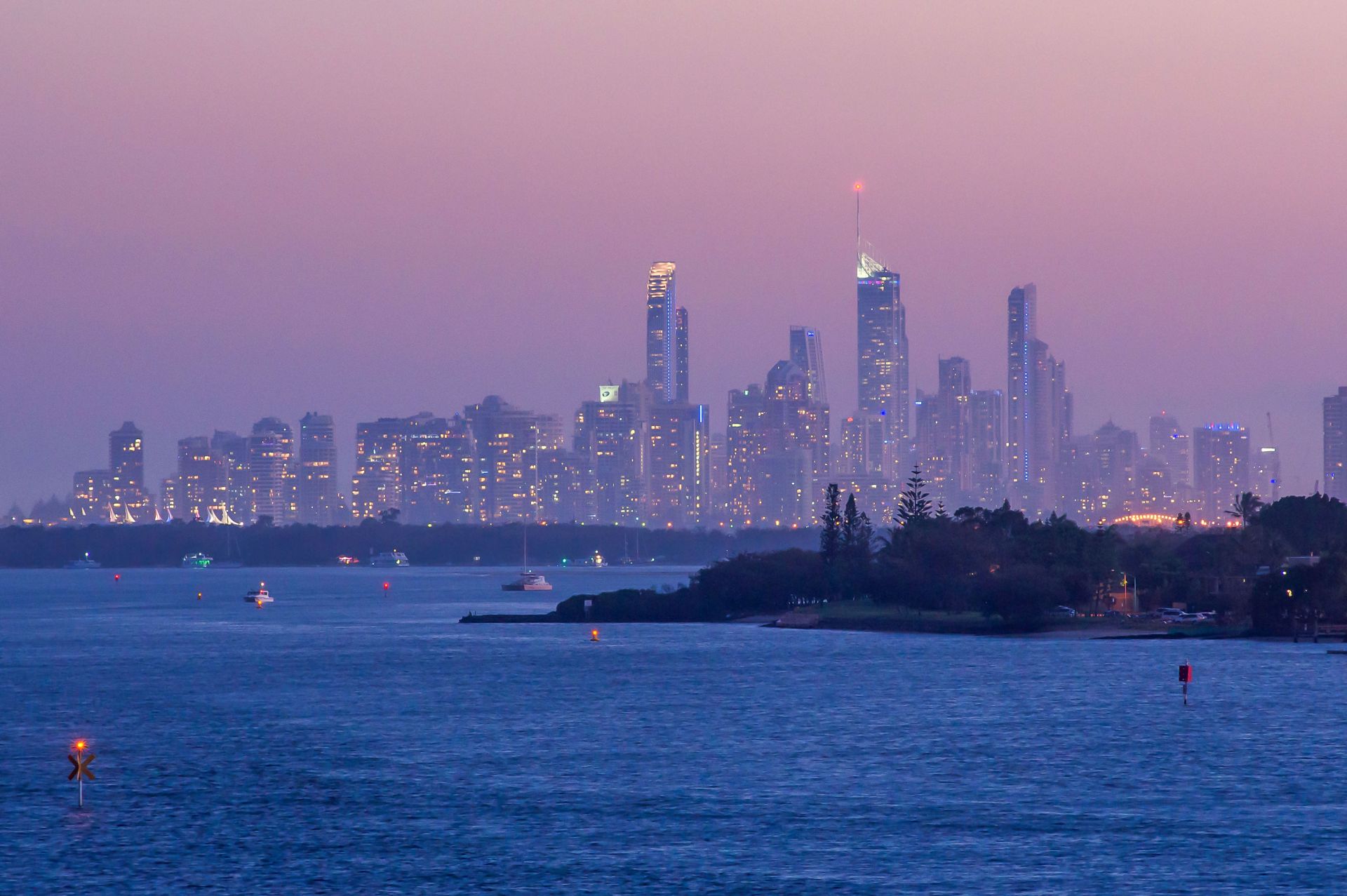 28205/2 Ephraim Island Parade, Paradise Point - Thumbnail 5