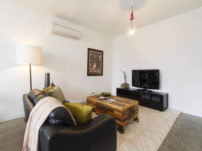 8/2 Alexander Street SEDDON VIC, Seddon - Thumbnail 4