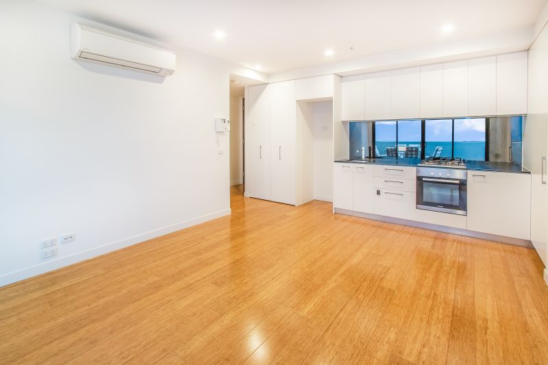309/10 Clinch Street, Preston