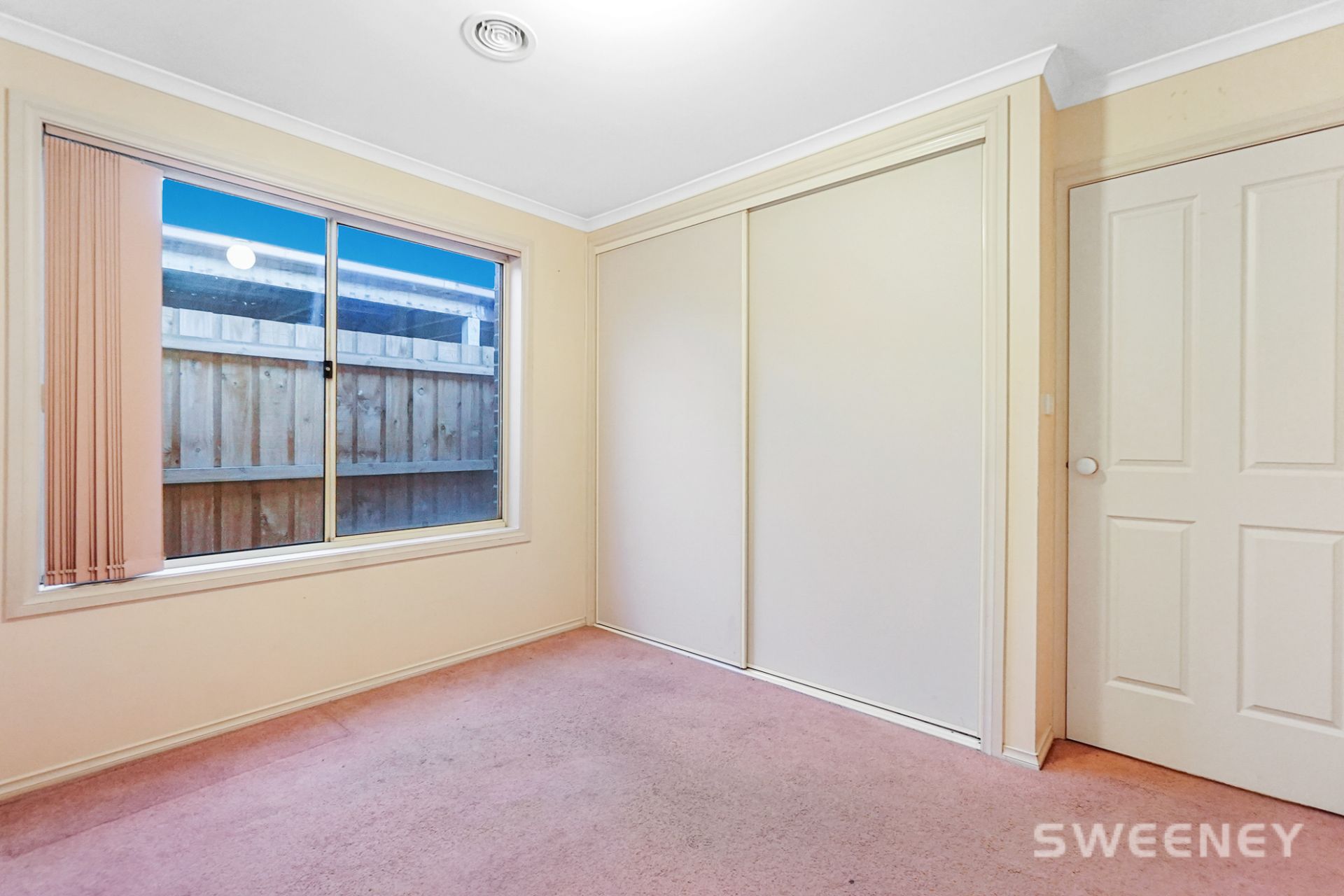 8 McAree Court, Altona Meadows - Thumbnail 8