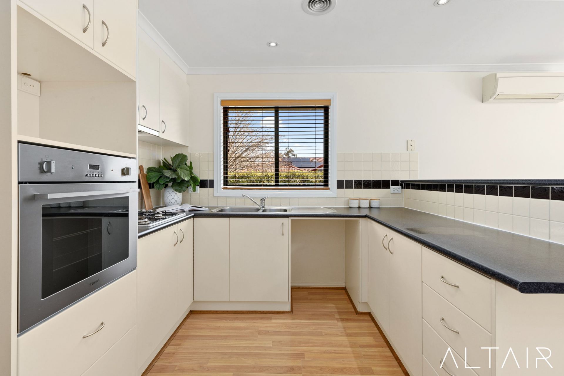 24/2 Yule Street, Amaroo, ACT, Amaroo - Thumbnail 5