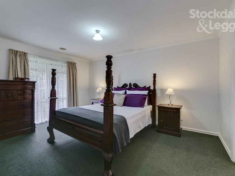 10 Masked Owl Road SOUTH MORANG, South Morang - Thumbnail 7