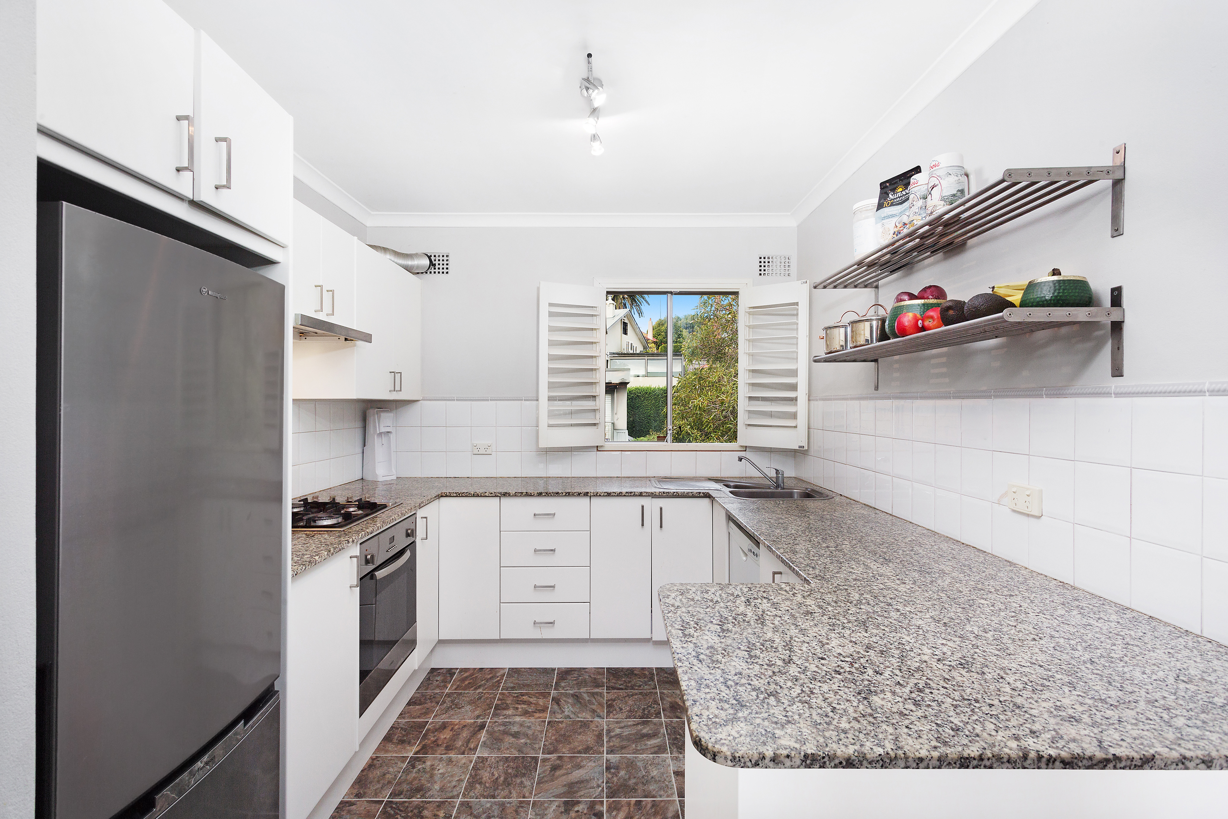 9/4 Badham Avenue  Mosman 2088