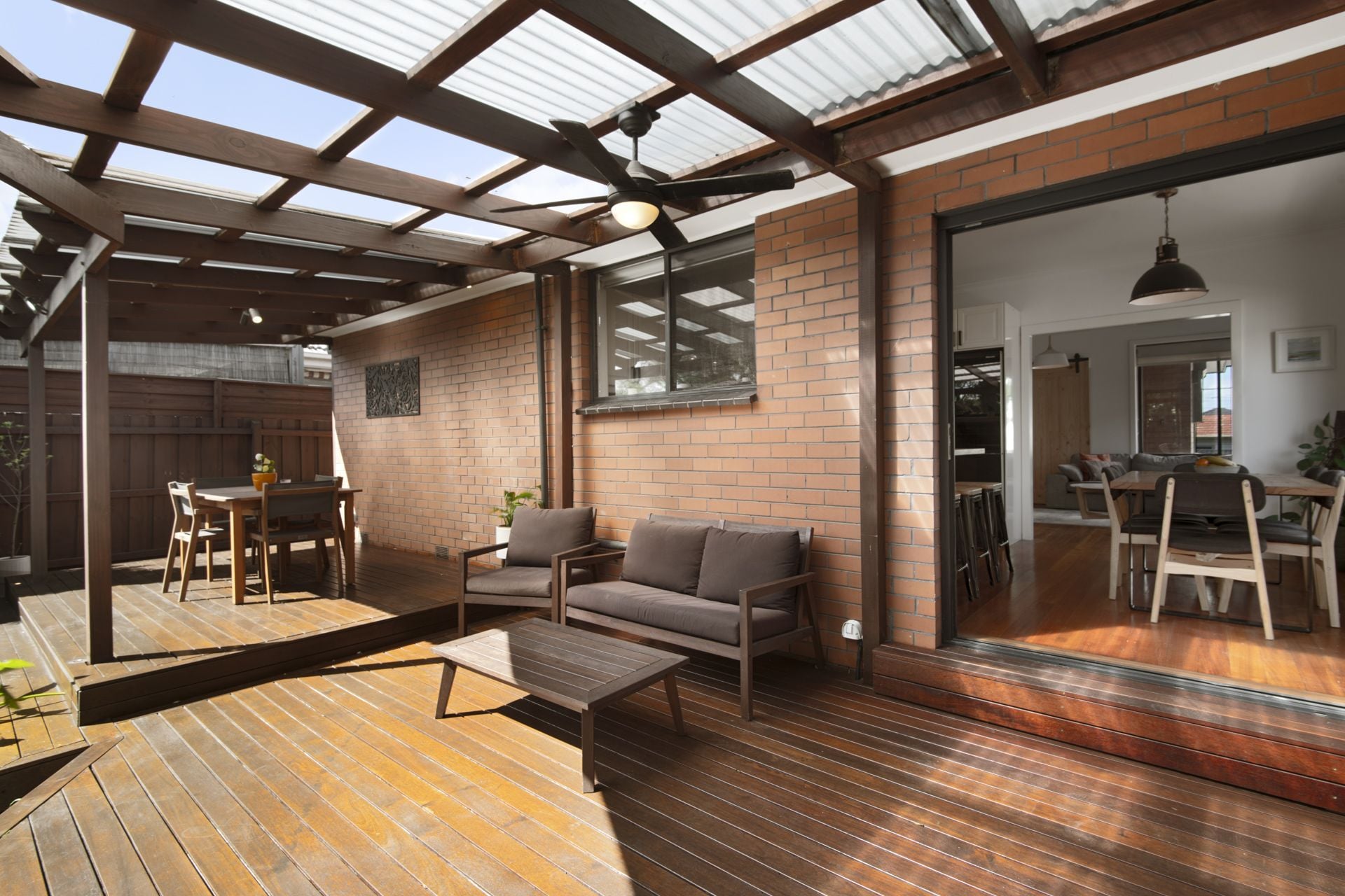 Stunning Home in Ideal Locale