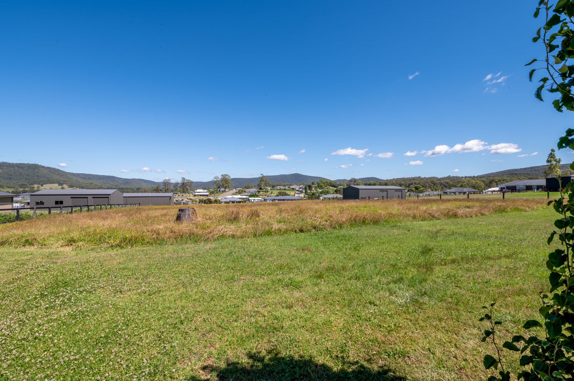 Real Estate For Sale 7 Holdaway Close Millfield , NSW