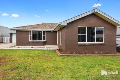 3
 
 
 
  
 
 
 1
 
 
 
  
 
 
 1
 
 
 
 
 
 
 
 17 Lovett Street, Devonport TAS 7310, Devonport - Thumbnail 3