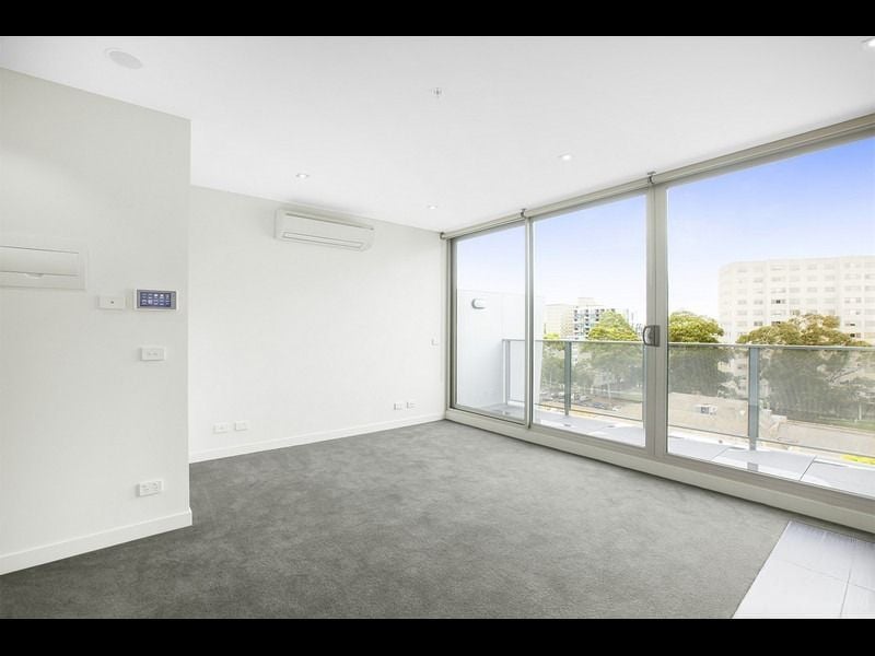 604/26 Wilson Street, South Yarra - Thumbnail 2