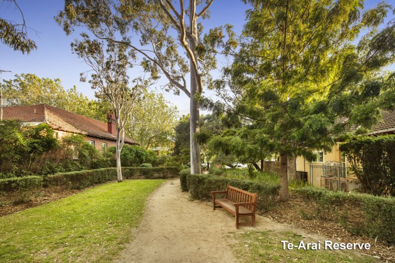 12/1 Celeste Court, St Kilda East - Thumbnail 7