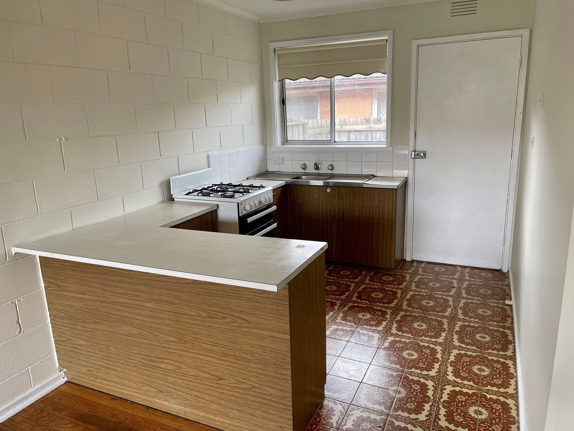 IDEALLY LOCATED TWO BEDROOM UNIT