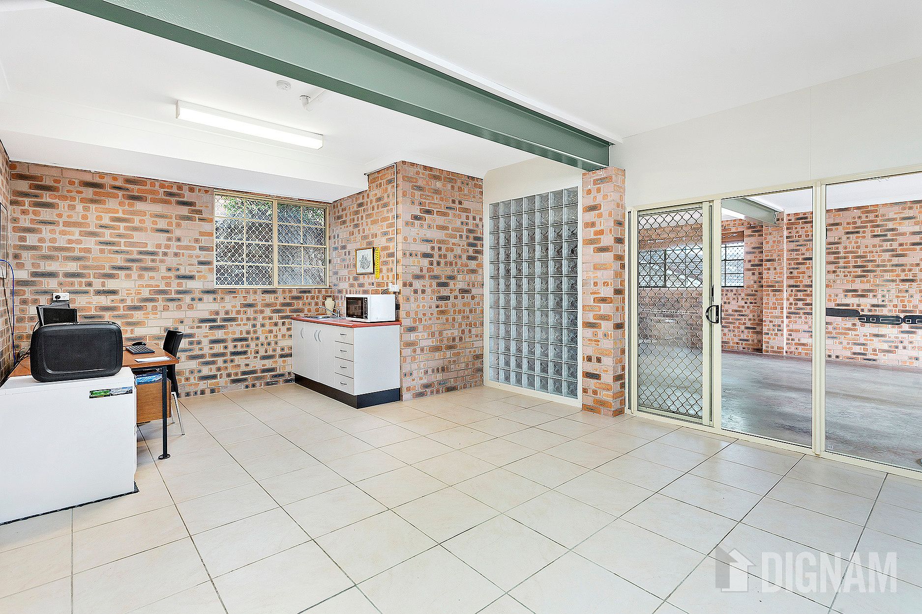 24 Halley Crescent, Woonona NSW