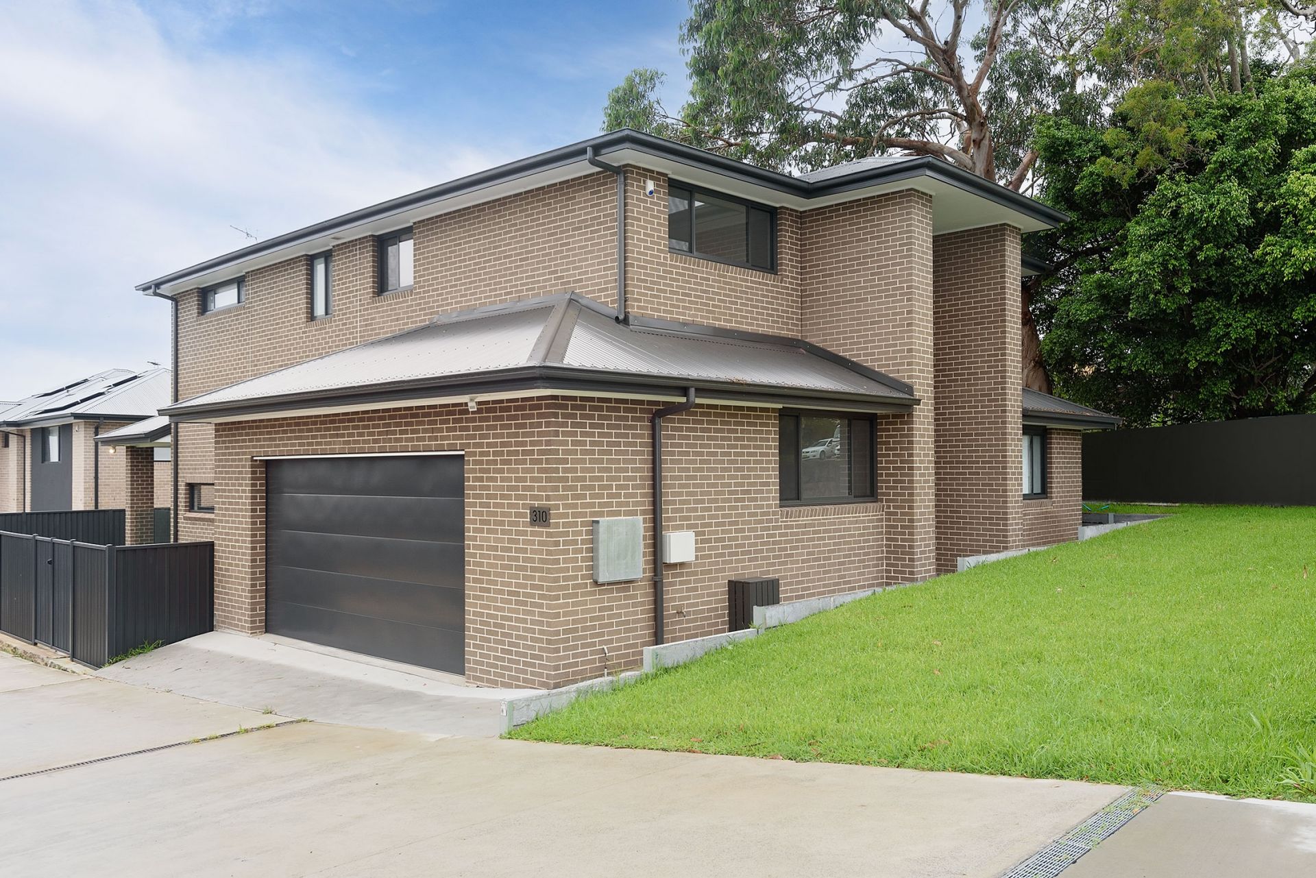 310 Warringah Road, Frenchs Forest Skyline Real Estate