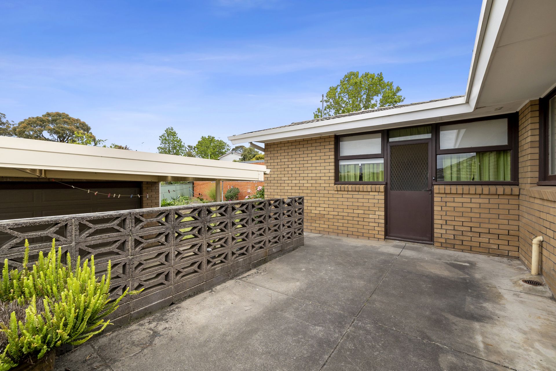 20 Lovenear Grove Ballarat East VIC, Ballarat East - Thumbnail 2