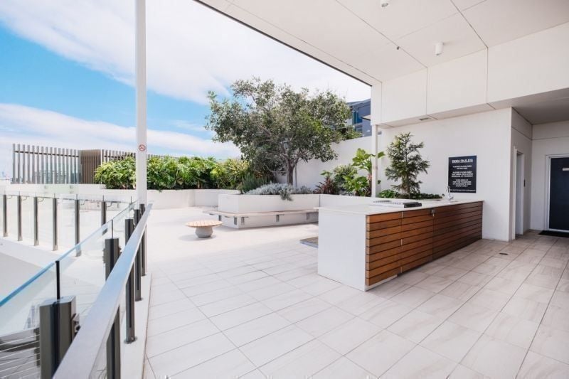 1305/10 Stratton Street, Newstead - Thumbnail 3