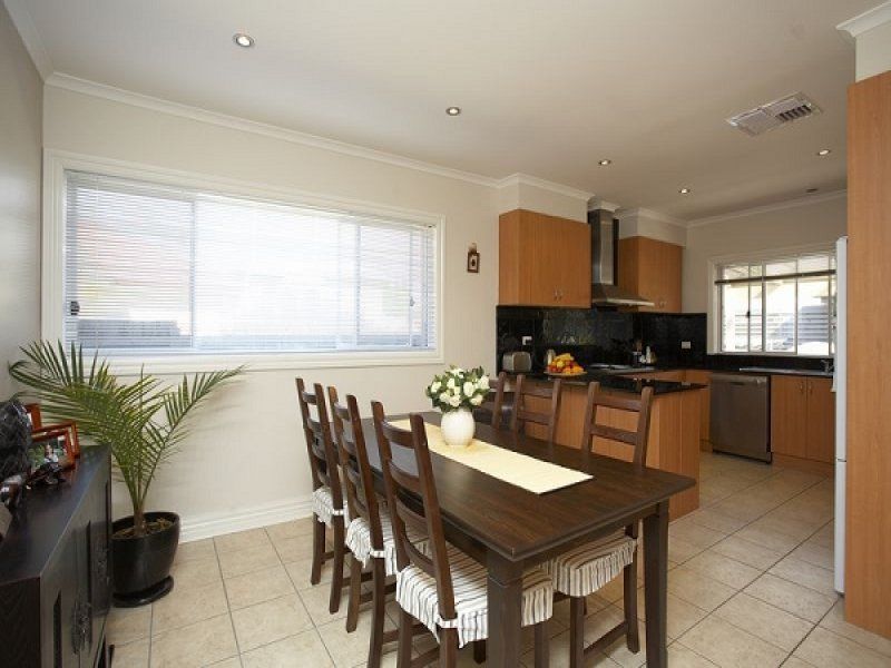 67 Grieve Parade, Altona - Thumbnail 5