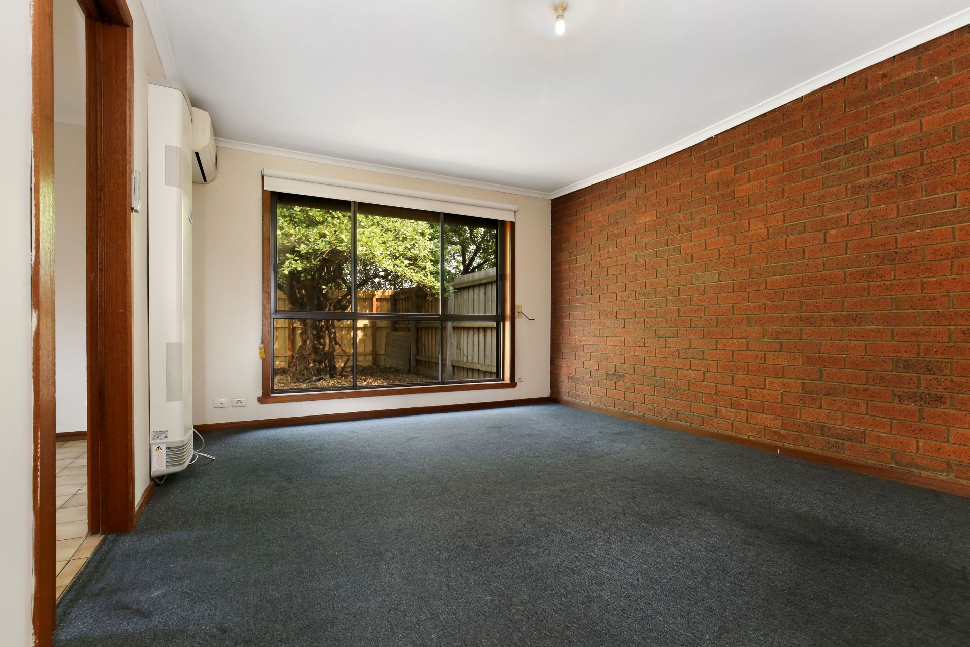 THE PERFECT LOCATION *FRESHLY PAINTED*   *Insp Sat 29th Feb @ 12:00pm*