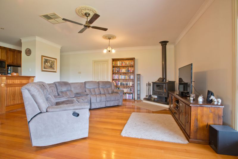 6 Peelmans Lane, Bacchus Marsh - Thumbnail 5