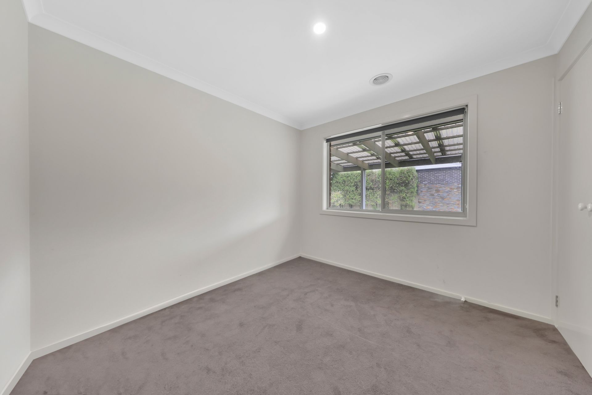 Spacious 4-Bedroom Family Home!