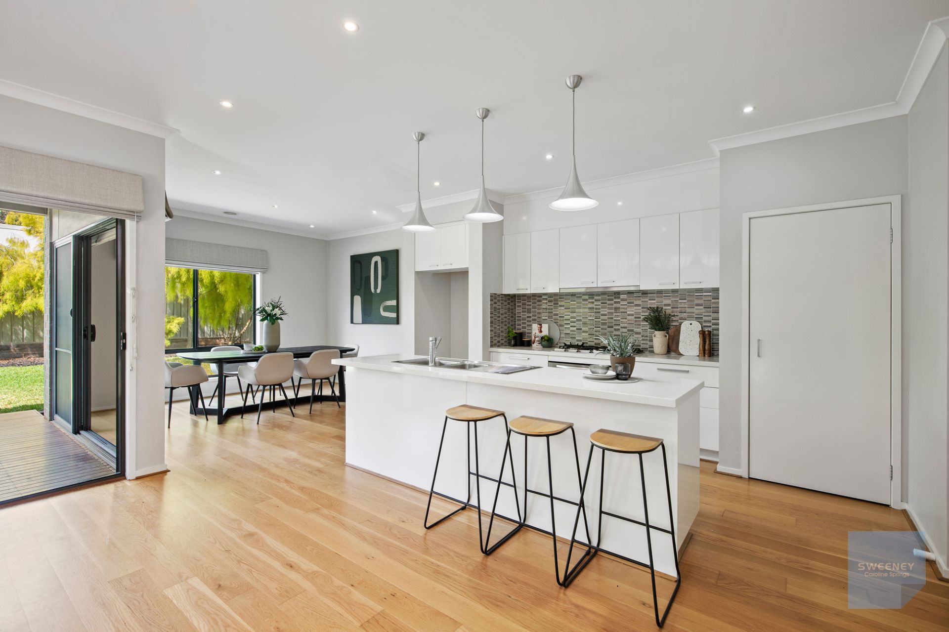 27 Vintage Way, Caroline Springs - Thumbnail 3