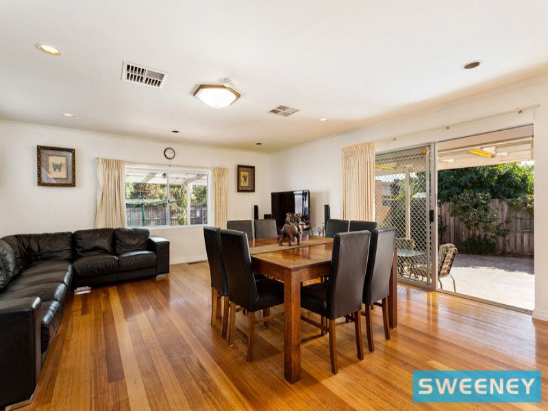 33 Dove Avenue, Altona - Thumbnail 4