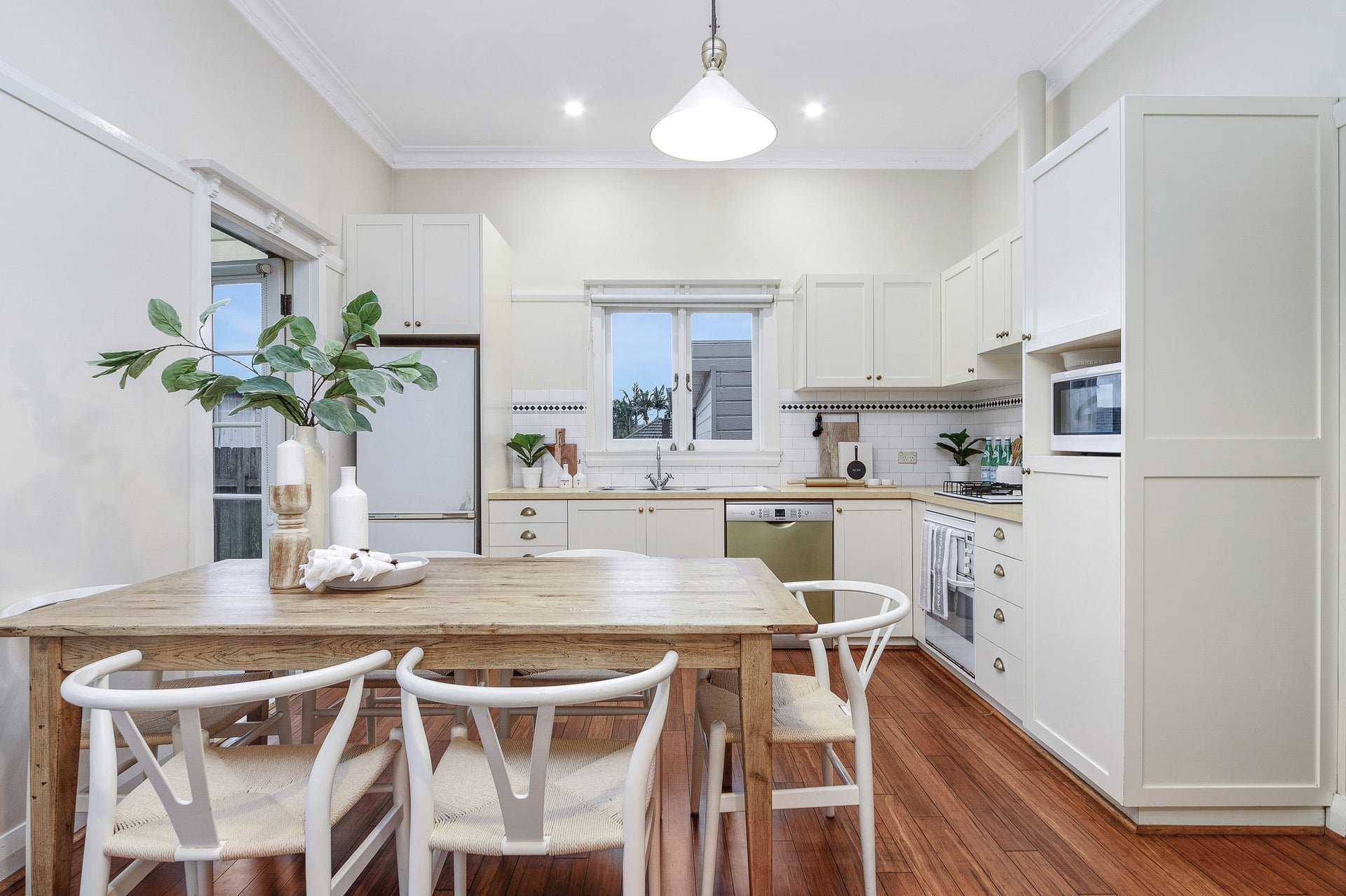 49 Florence Street, ST PETERS, St Peters - Thumbnail 2