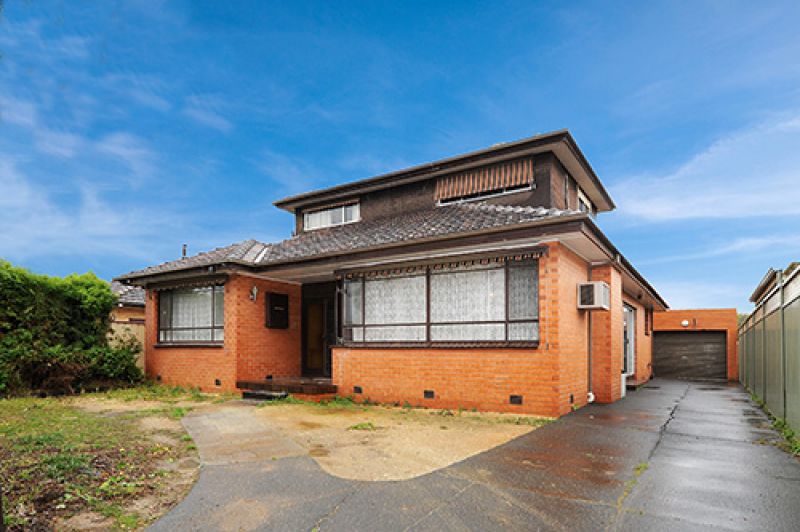 28 Waters Drive, Seaholme - Thumbnail 2