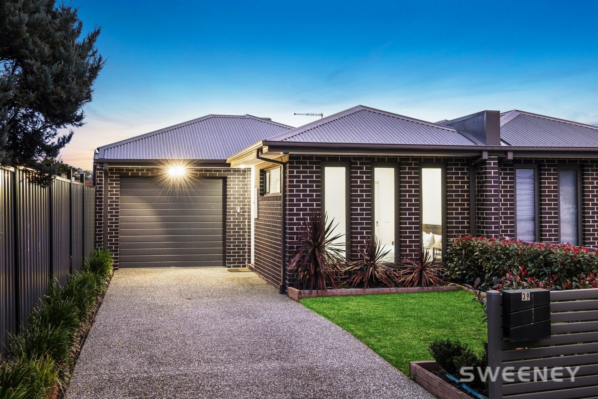 39 Paringa Road, Altona North - Thumbnail 2