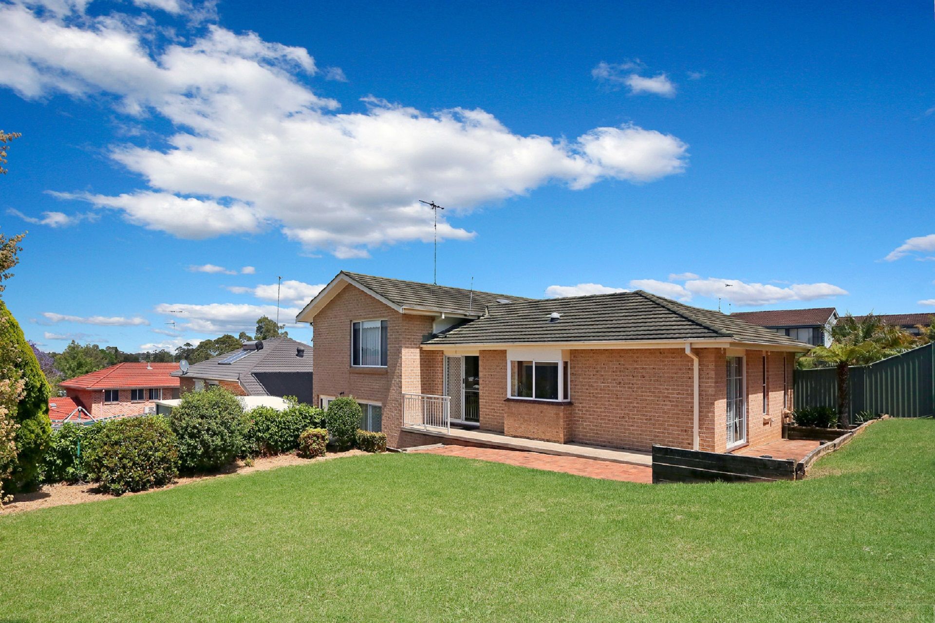 Real Estate For Lease 5 Penrhyn Place Castle Hill , NSW