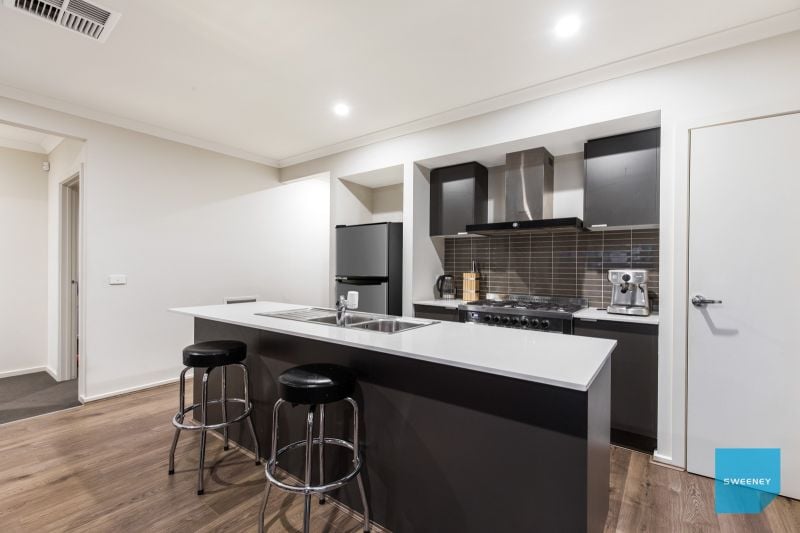 7 Fleece Road, Aintree - Thumbnail 4