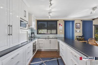 3
 
 
 
  
 
 
 1
 
 
 
  
 
 
 5
 
 
 
 
 
 
 
 3 Ambleside Place, Ambleside TAS 7310, Ambleside - Thumbnail 5